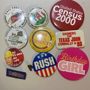 Lot of Vintage Buttons Pins